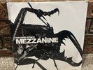 Massive Attack - Mezzanine (180 Gram Vinyl) (2 Lp's) - TRIP-HOP  *see pictures