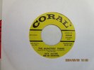 DICK JACOBS AND HIS ORCHESTRA=THE MUNSTERS' THEME (AMERICAN PROMO)  EX+