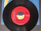 45 rpm ELVIS PRESLEY Baby Let’s Play House/I’m Left RCA Gold Standard RED LABEL