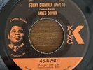 JAMES BROWN - 'The Funky Drummer Part 1 & 2 ' - 45 (King) Dynamite Soul  BREAKS