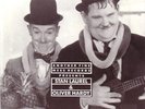 Stan Laurel & Oliver Hardy - Honolulu Baby, 7