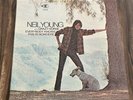 NEIL YOUNG - EVERYBODY KNOWS THIS IS NOWHERE. 1ST PRESS TWO-TONE LABEL