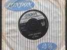 RAY SMITH - Rockin' Little Angel/That's All Right - London - HL 9051 - EX