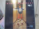 SIGNED LINDA RONSTADT ALBUM (LIVING IN THE USA, 1978)