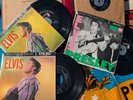 Lol of 10+ Elvis Presley 1950s Singles/45 Rpm Vinyl Record RCA VTG EPA 747
