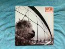 Pearl Jam Vs 1993 Original European Gatefold LP Vinyl Cat No. 474549 1