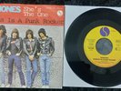 Ramones – She's The One / Sheena Is A Punk Rocker 7