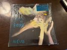 The Cure: The Head on the Door. 12