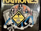 ** RAMONES ROAD TO RUIN  LP IN SHRINK WITH HYPE STICKER 1978 FIRST PRESSING **￼