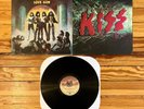 Kiss: Love Gun LP Vinyl UK 1977 Pressing Casablanca Records OG Inner VG+/VG+