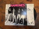 The Ramones - Rocket To Russia - 1977 US 1st Press VG++ Ultrasonic Clean￼