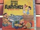 Vintage LITTLE GOLDEN RECORD 1961 SONGS OF THE FLINTSTONES 45 RPM RARE *FF680
