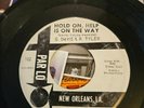 G DAVIS & R TYLER - HOLD ON HELP IS ON THE WAY - PARLO - VG++ 70'S PRESSING