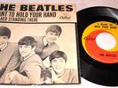 THE BEATLES I WANT TO HOLD YOUR HAND 45 7