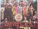 Sgt Pepper's Lonely Hearts Club Band The Beatles vinyl album record LP 12