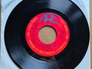EARTH WIND & FIRE September 45 7