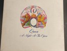 VINYL LP QUEEN A NIGHT AT THE OPERA UK 1ST PRESS 1975 EMTC 103 EX/EX MINT