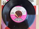 D - Very Rare Johnny Hallyday EP ROUND CENTERING TONGUE No PRICE PINK Label