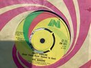 Neil Diamond.   Sweet Caroline. .Dig In   7” single   1969 . Uni.  First press