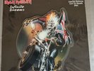 IRON MAIDEN - INFINITE DREAMS. SHAPED VINYL PICTURE DISC. Ex/Ex. 1989.