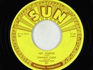 Rockabilly C&W 45 - Johnny Cash - Hey, Porter /Cry  - Sun - push marks