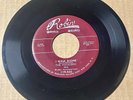 The Vocaleers 1953 DOO WOP 45 I Walk Alone / How Soon RED ROBIN VG++/VG+++ HEAR