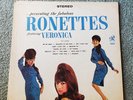 Presenting the Fabulous Ronettes featuring Veronica ST-90721 1965 NM