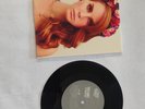 Hand Sign 7-in Single Lana Del Rey Video Games/Blue Jeans