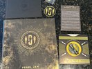 Pearl Jam Live at Third Man Records Vault 29 Complete Pin Patch 7” Booklet