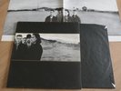U2 – THE JOSHUA TREE LP + POSTER – Nr MINT UK 1987 BONO EDGE