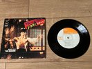 Bruce Lee in The Dragon record Japanese 7 inch EP. Enter Soundtrack Fist Of Fury
