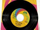 Neil Diamond / Sweet Caroline / 1969 1st pressing / UNI 45 55136