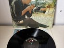 Vintage vinyl Waylon Jennings - Hangin' On - Very Good Plus