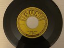 Rockabilly - SONNY BURGESS - Sun 247 - We Wanna Boogie / Red Headed Woman