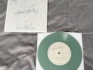 Ariana Grande Santa Tell Me Urban Outfitters Exclusive Green 7” Vinyl Single