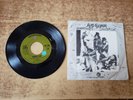 1970s VG+  Alice Cooper ‎– School's Out / Gutter Cat 7596 45