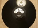 78 RPM THE MATADORS/VENGEANCE/PENNIES FROM HEAVEN   SUE 700      E+