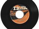 TOMMY McCOOK / LOVE IN THE AFTERNOON / VAN BACHARACH / ONE WOMAN / 7''