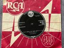 ELVIS PRESLEY - SANTA BRING MY BABY rare UK 1957 / ROCK ’N’ ROLL / SOLID CENTRE