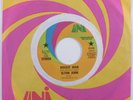 Rock 45 ELTON JOHN Rocket Man UNI VG+ promo j