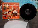 1 x Japan  LP Elvis Presley Elvis Christmas Album   Victor RA 5135