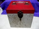 Vintage Metal Record Case + 85  45 rpm Records BEATLES STONES Badfinger ELVIS