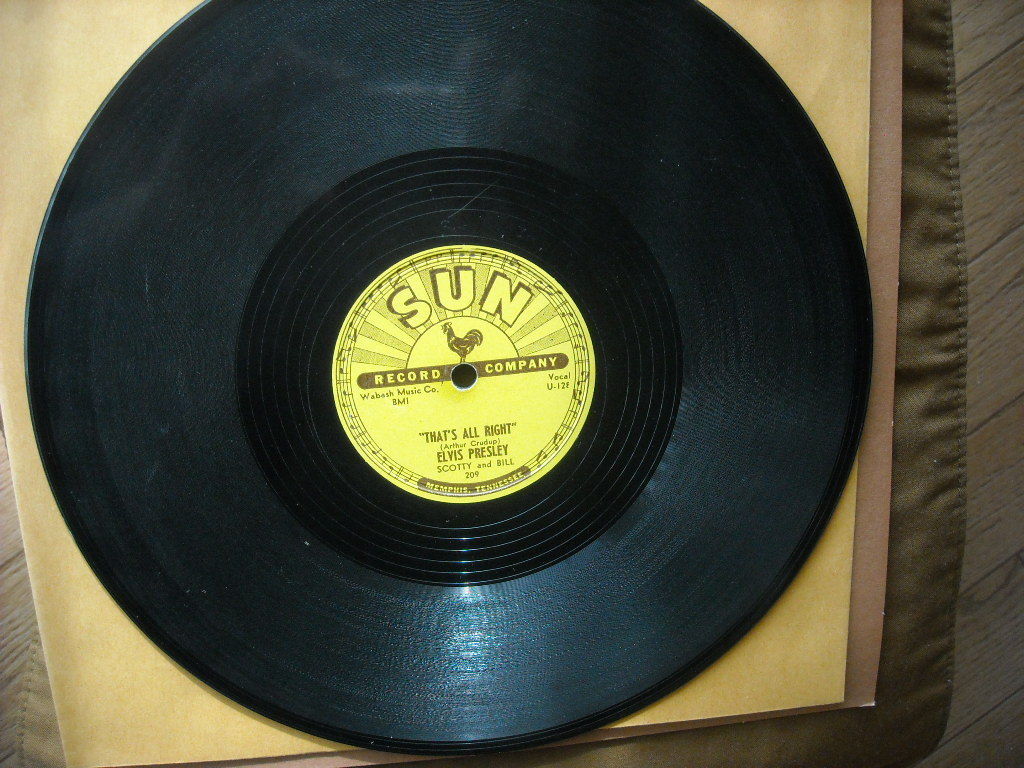 Popsike Com Elvis Original Sun 78 9 That S Alright Blue Moon Of Kentucky Great Shape Auction Details