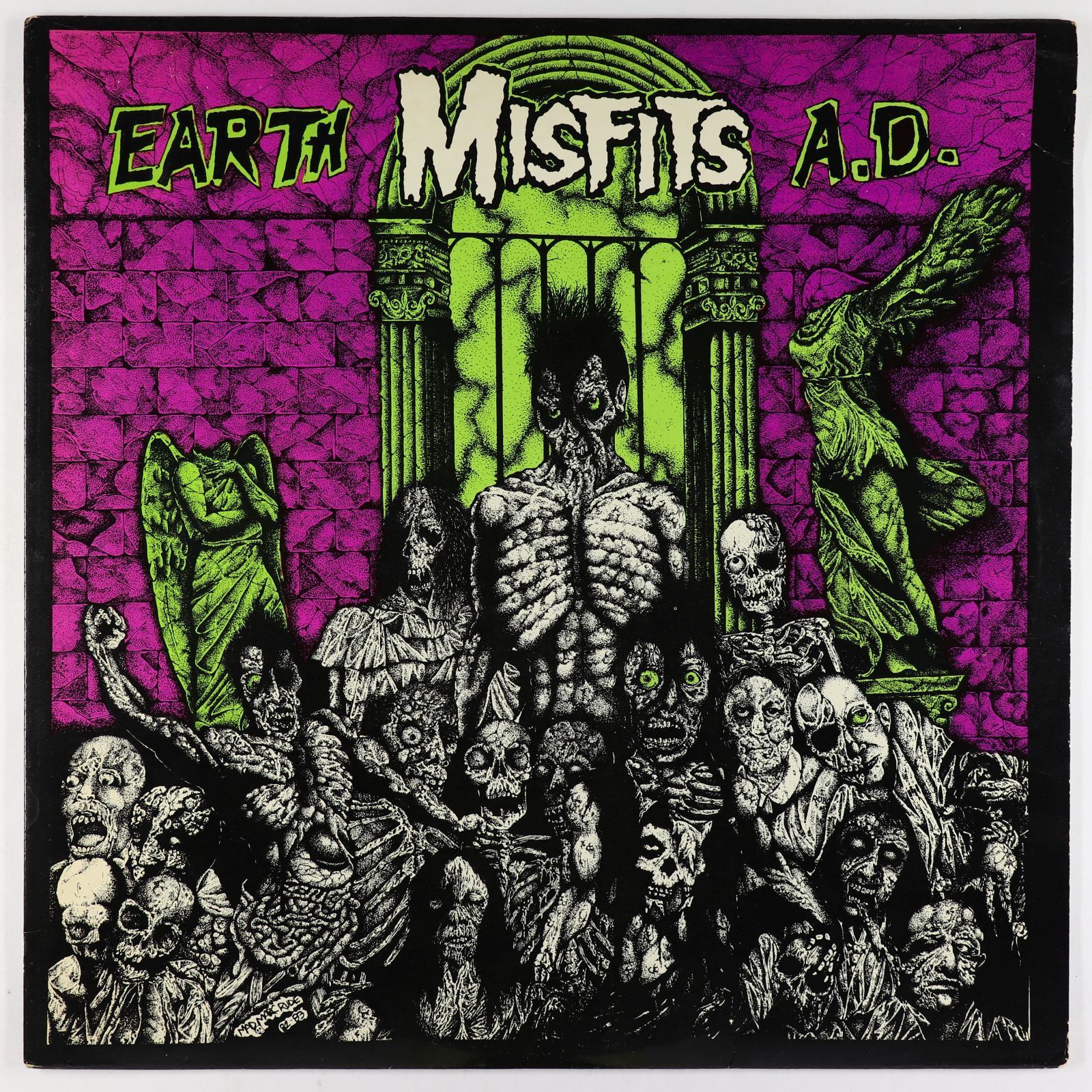 popsike.com - Misfits - Earth A.D./Wolfs Blood LP - Plan 9 First Pressing Purple Wax VG+ - auction details