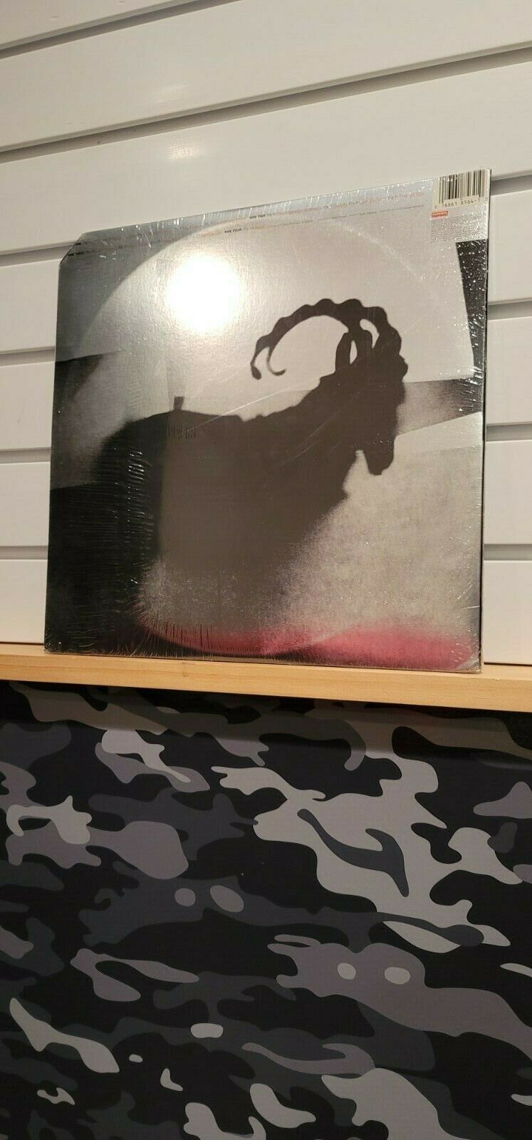 Pic 1 UNOPENED Skipknot Iowa vinyl with poster