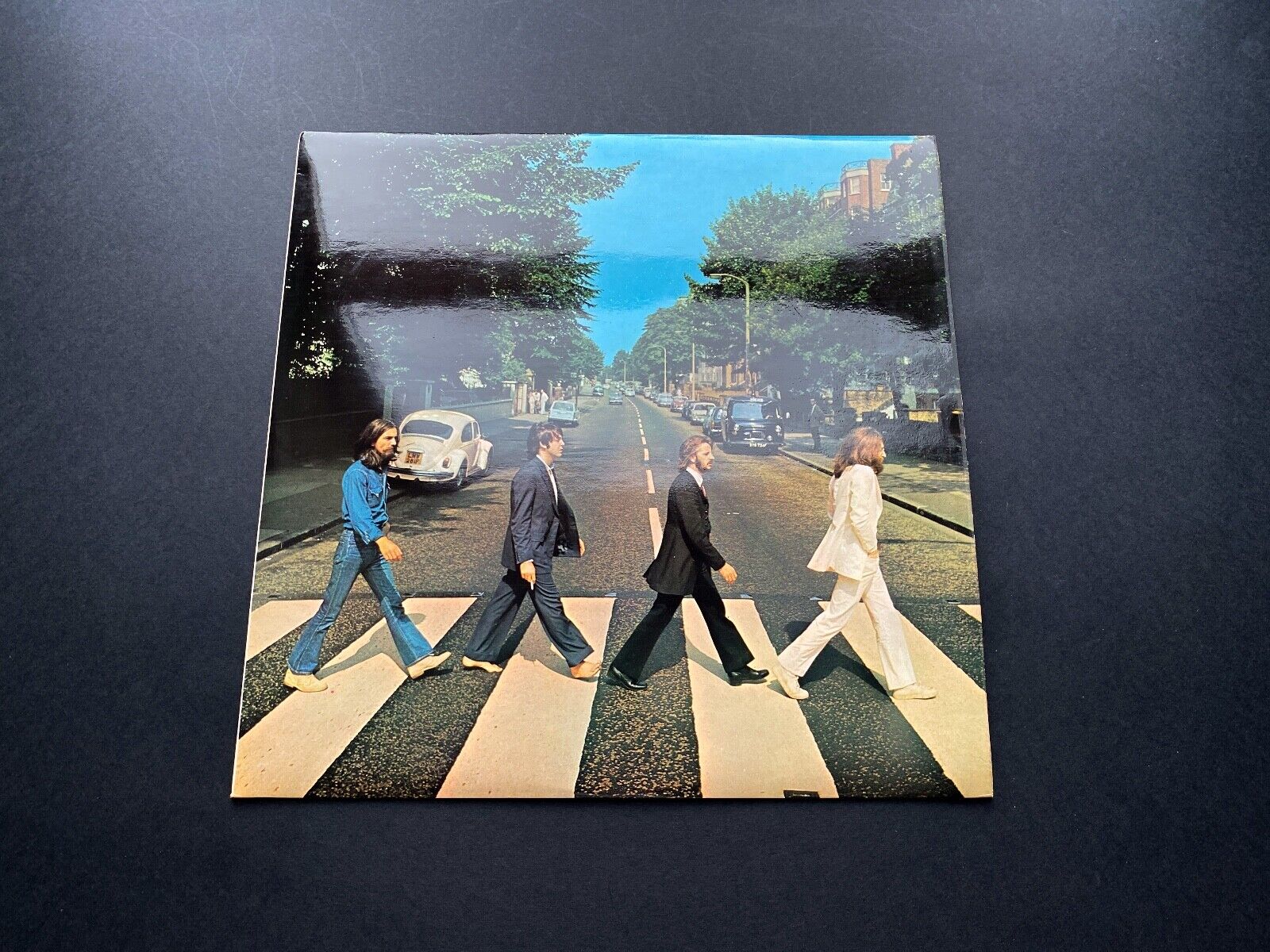 Pic 1 Beatles ABBEY ROAD 1st UK Press MISALIGNED APPLE No HER MAJESTY Label NEAR MINT