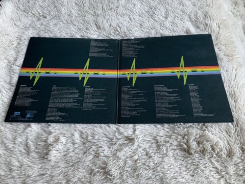 Pic 2 Pink Floyd Dark Side of the Moon UK 1St Press SOLID BLUE TRIANGLE A2B2 *MINT-*LP