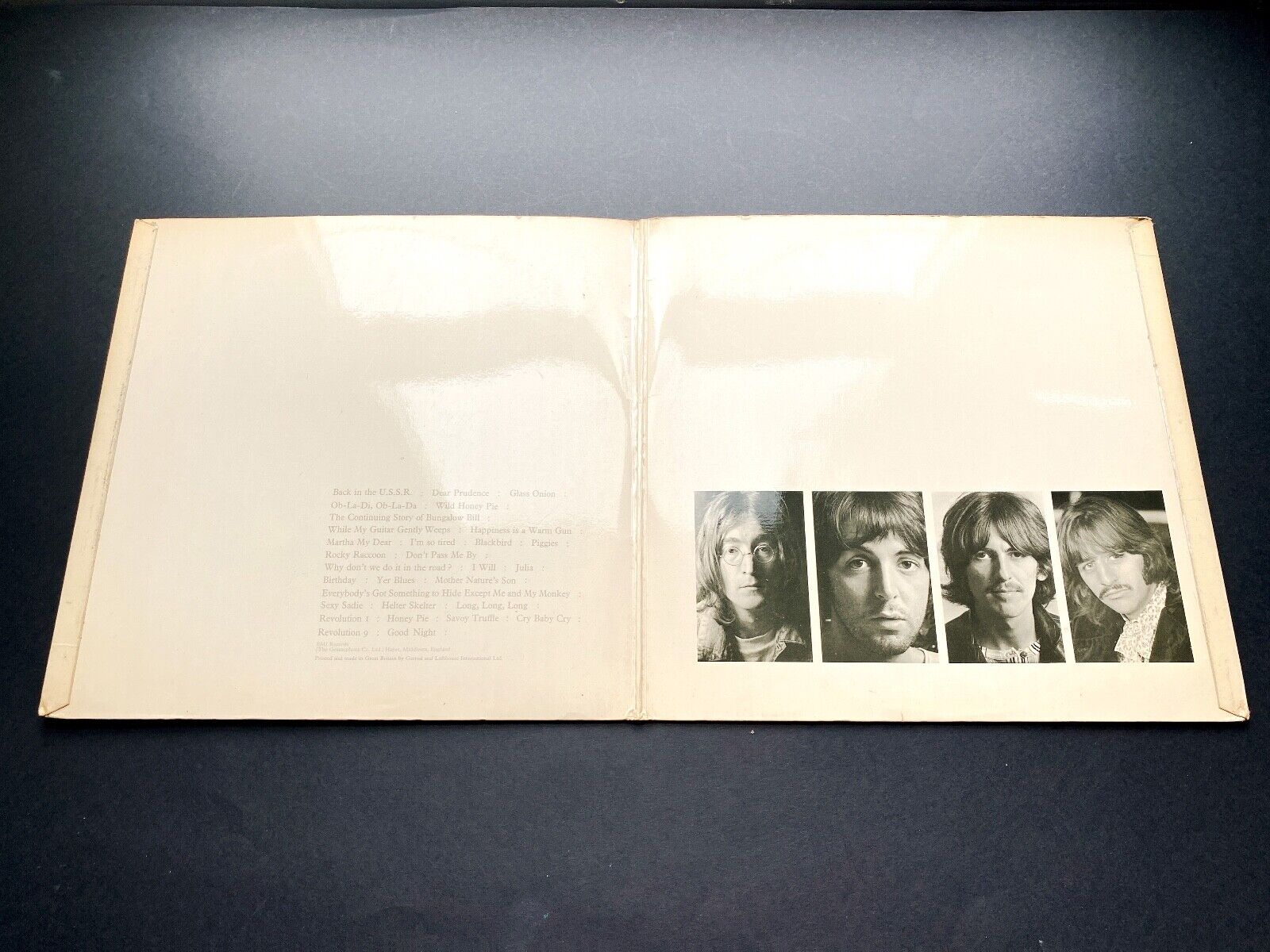 Pic 4 Beatles #8113 LOW NUMBER White Album 1ST UK MONO PRESS No EMI labels Spacer EX