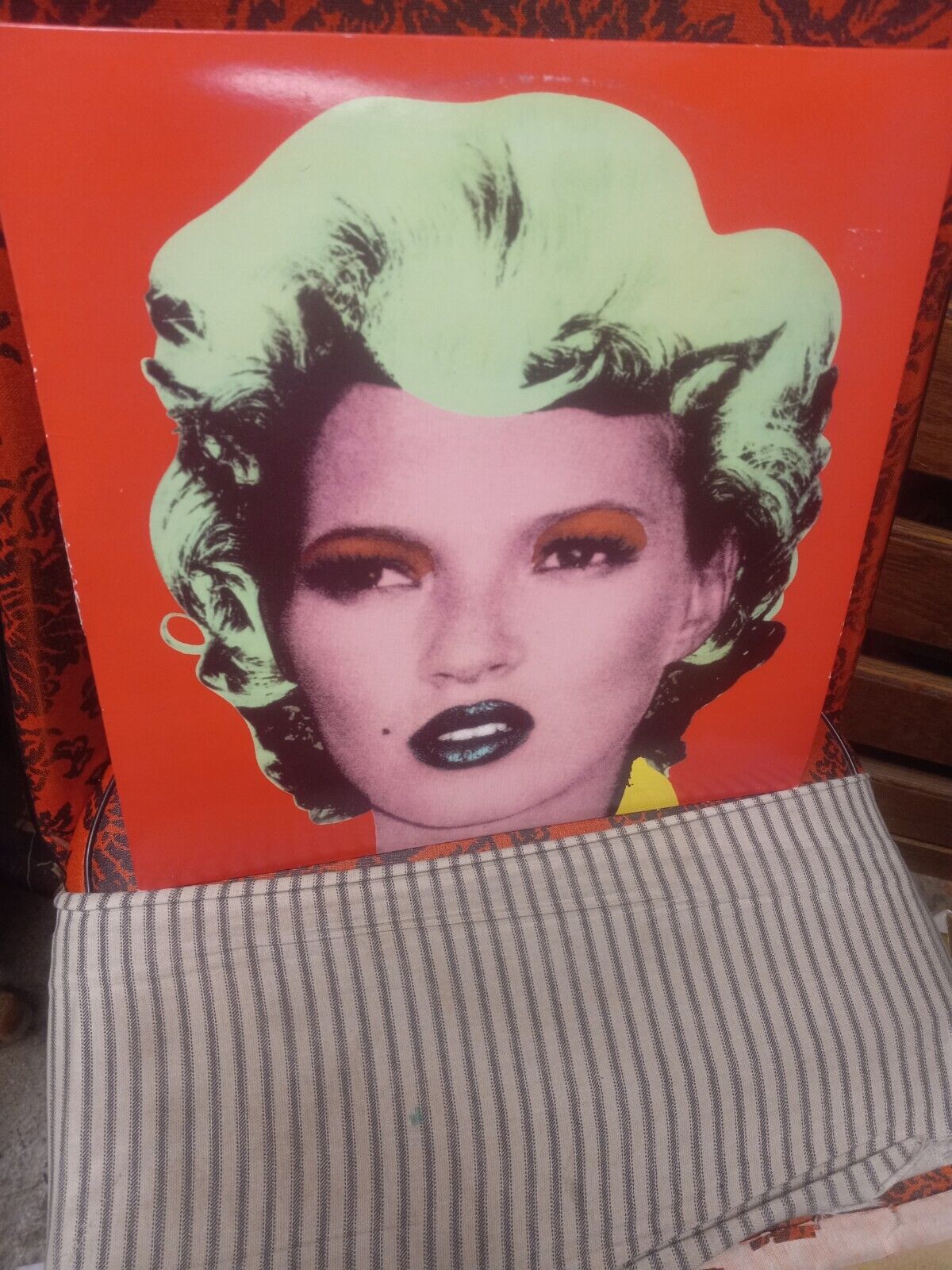 Pic 1 BANKSY- RARE- KATE MOSS COVER- DIRTY FUNKER/ ( THIS ) DIRTY 12 INCH SINGLE