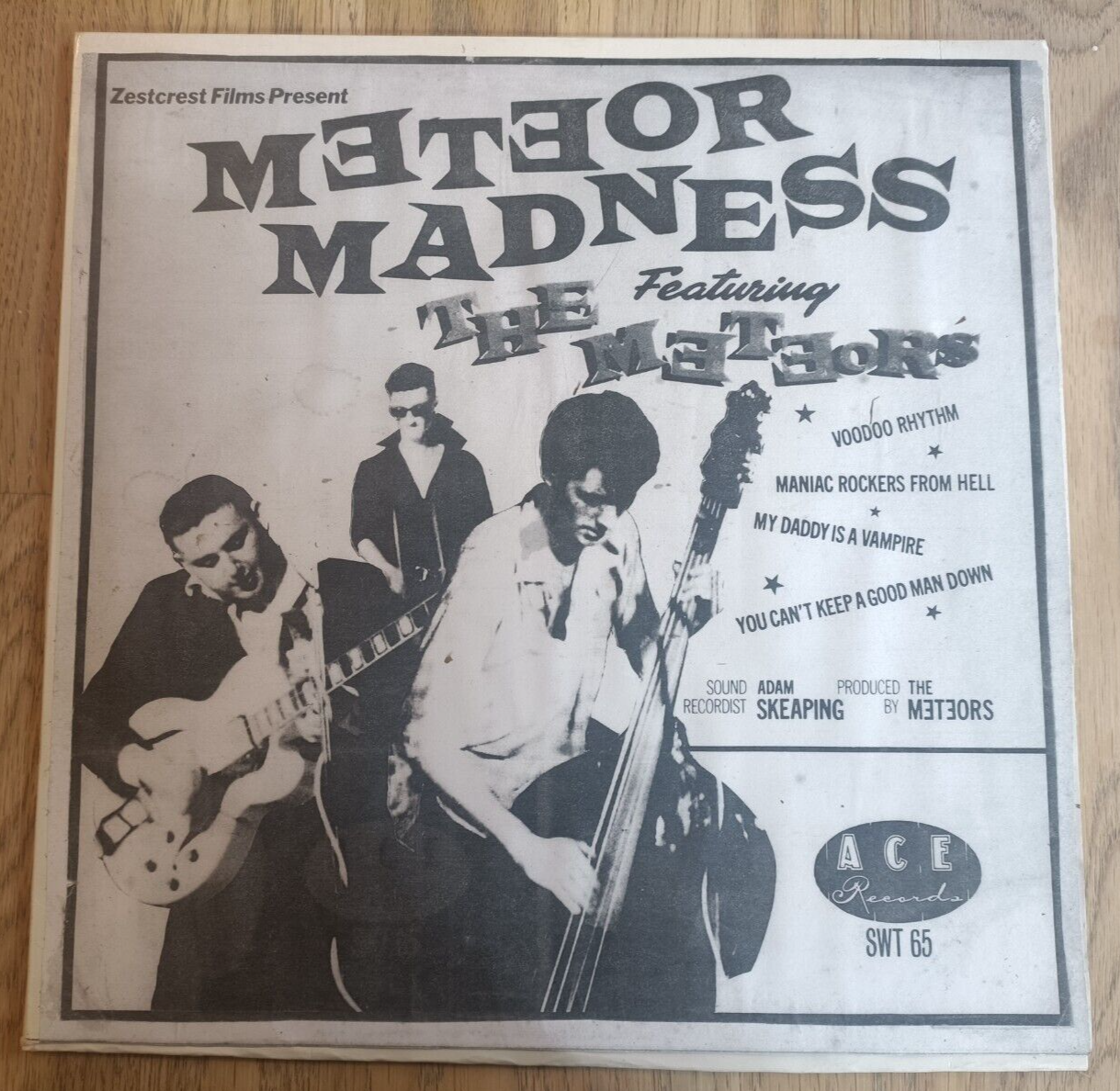 Pic 1 The Meteors 10" Meteor Madness UK Ace PROMO TEST PRESS STUNNING COPY PSYCHOBILLY